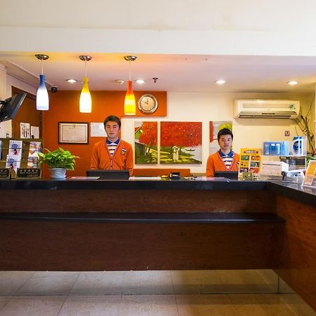 7Days Inn Shanghai Lujiazui Экстерьер фото