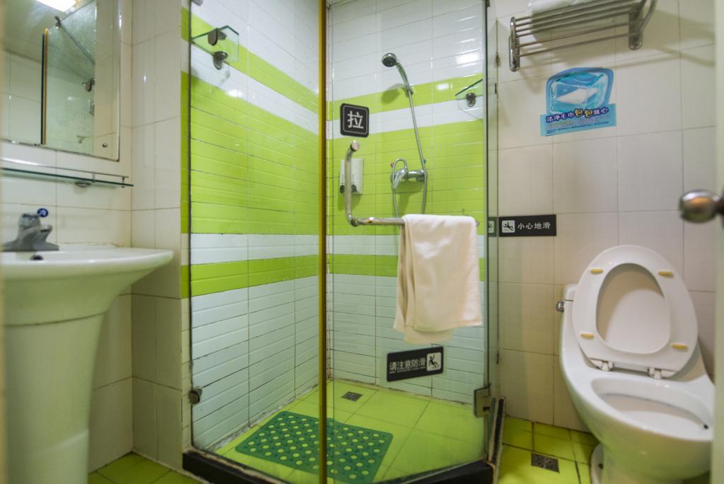 7Days Inn Shanghai Lujiazui Экстерьер фото