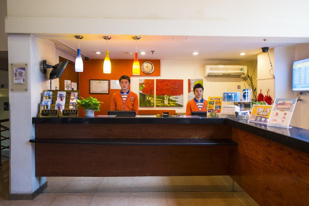 7Days Inn Shanghai Lujiazui Экстерьер фото