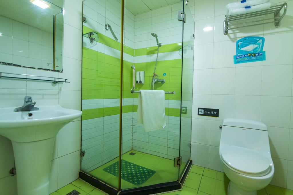 7Days Inn Shanghai Lujiazui Экстерьер фото